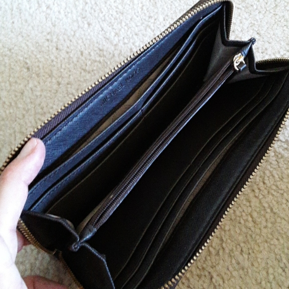 MK Tote Bag - Picture 5 of 7